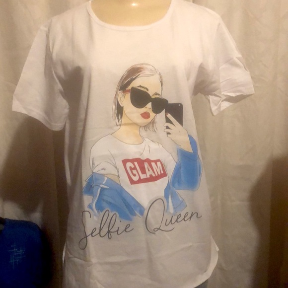 Tops - cute print T-shirt